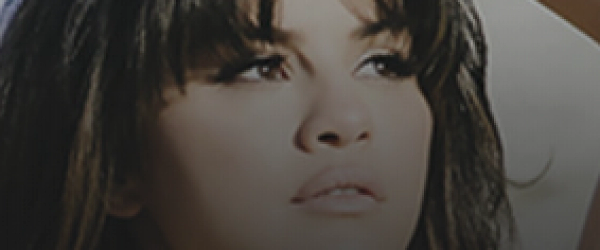Selena Gomez - Souvenir déja sur MixFeever