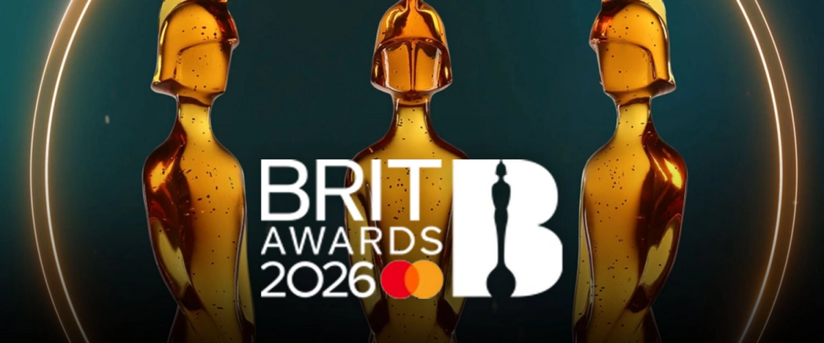 Brit Awards 2026 : Olivia Dean rafle 4 trophées à Manchester