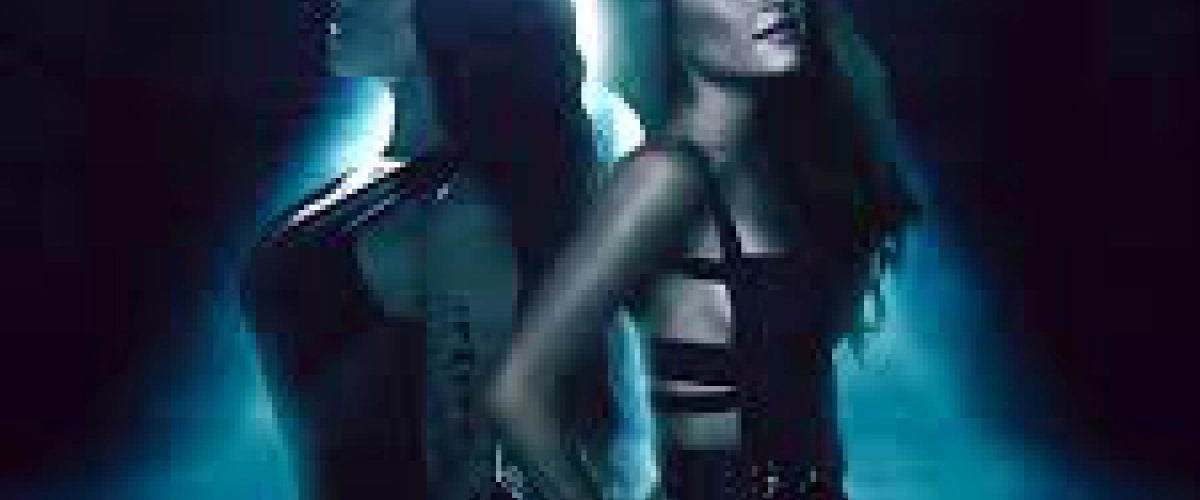 Nicki Minaj - Get On Your Knees ft. Ariana Grande