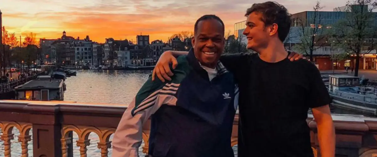 Martin Garrix et le chanteur de métro : l'histoire de Dreamer