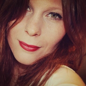 Le nouveau single de la chanteuse Audrey Valorzi & DJ Manix