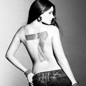 Honesty : Un single qui marque le grand retour de Nelly Furtado