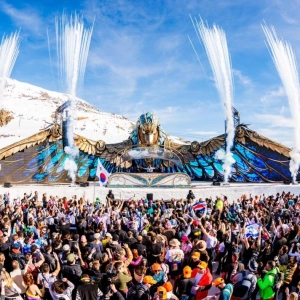 Tomorrowland Winter 2025 : un line-up de folie dans un univers parallèle enneigé