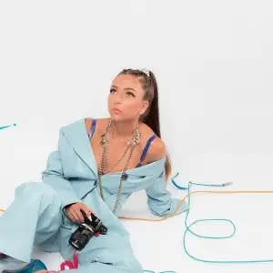 Eva - 123 déja sur MixFeever